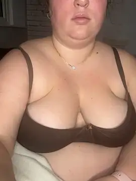 roxey-1997 online show from December 2025 10:29:02 PM