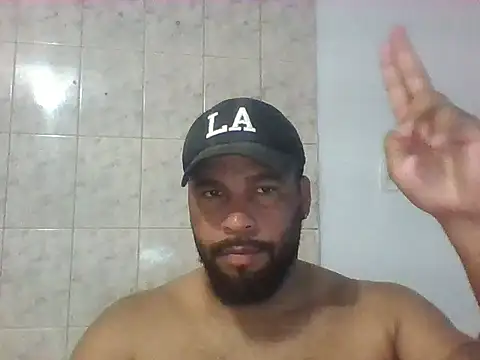 OliveiraSeven online show from April 2026 08:57:02 PM