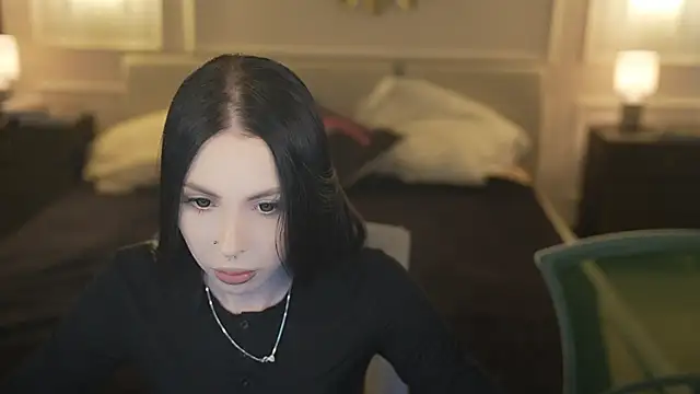 Snapshot of VivianSweet_ chatting on April 2026 10:41:01 AM VivianSweet online show from April 2026 10:41:01 AM