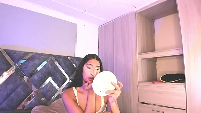 Snapshot of candice777 chatting on September 2025 01:23:02 PM candice777 online show from September 2025 01:23:02 PM