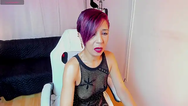 Trinityy   online show from March 2026 08:13:01 PM