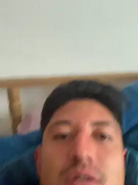 PerraAsquerosa  online show from May 2026 05:20:01 PM