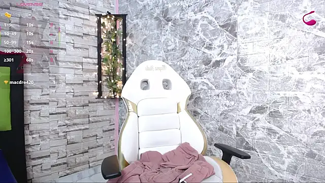 Kony Lan online show from November 2025 12:49:01 PM