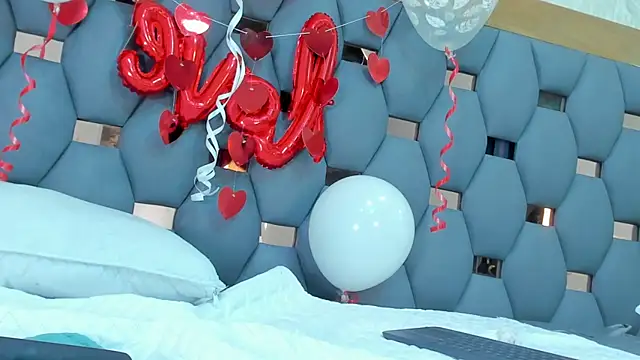 crystal sm online show from February 2026 07:51:01 AM