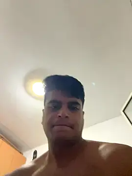 Noam7080z online show from October 2025 11:13:01 PM