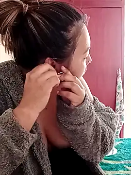 Snapshot of ALANA_150 chatting on September 2025 01:34:01 PM ALANA 150 online show from September 2025 01:34:01 PM