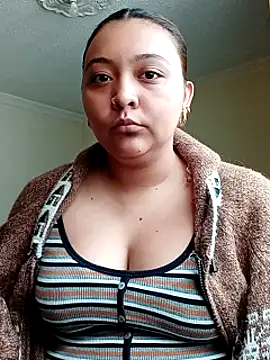 Snapshot of ALANA_150 chatting on October 2025 02:01:01 PM ALANA 150 online show from October 2025 02:01:01 PM