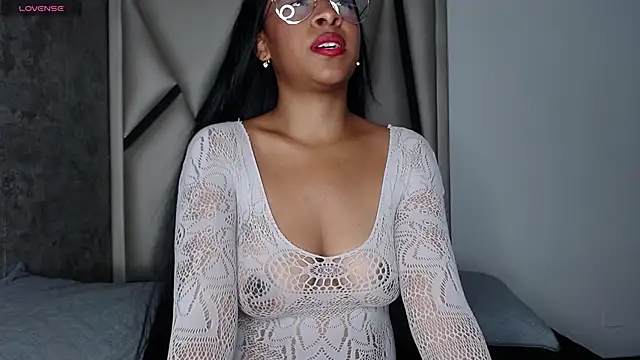 Euphoria 07 online show from December 2025 04:07:02 AM