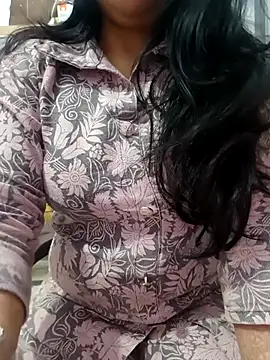 Snapshot of roshni_agrawal0 chatting on February 2026 12:59:02 PM roshni agrawal0 online show from February 2026 12:59:02 PM