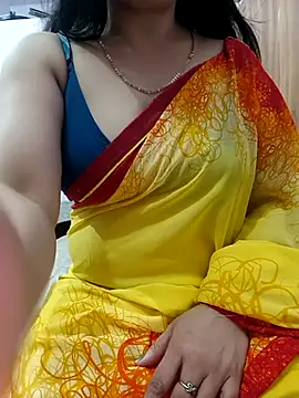 Snapshot of roshni_agrawal0 chatting on March 2026 02:33:02 PM roshni agrawal0 online show from March 2026 02:33:02 PM