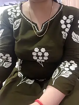 Snapshot of roshni_agrawal0 chatting on March 2026 08:53:02 AM roshni agrawal0 online show from March 2026 08:53:02 AM