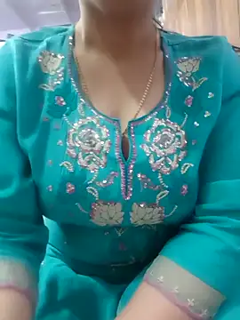 Snapshot of roshni_agrawal0 chatting on March 2026 10:20:02 AM roshni agrawal0 online show from March 2026 10:20:02 AM