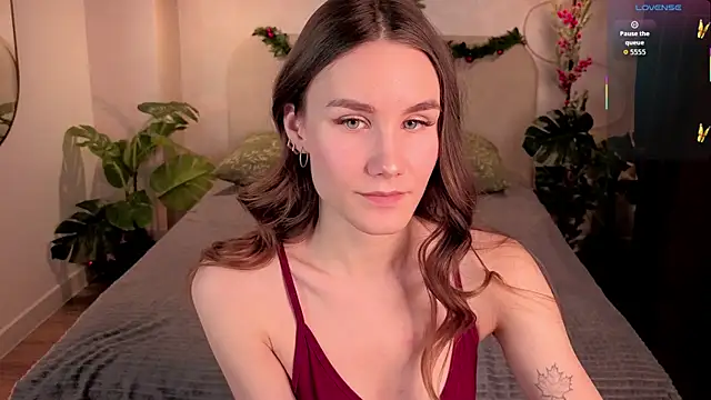  Clare Florence  online show from January 2026 01:58:01 PM