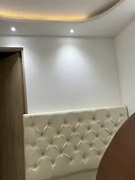 Elie-3 online show from April 2026 01:34:01 AM