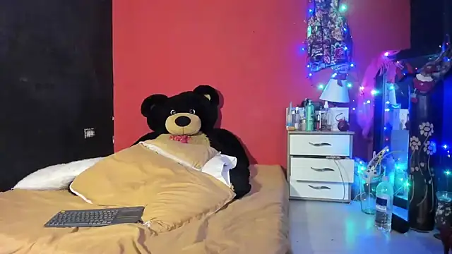 Luigi Morgan online show from November 2025 04:44:02 AM