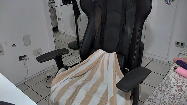 Snapshot of raposinharabuda chatting on February 2026 06:08:02 PM raposinharabuda online show from February 2026 06:08:02 PM