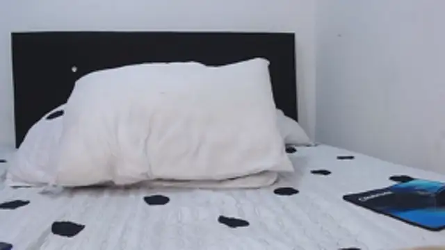 Ethanho0t online show from December 2025 09:44:02 PM