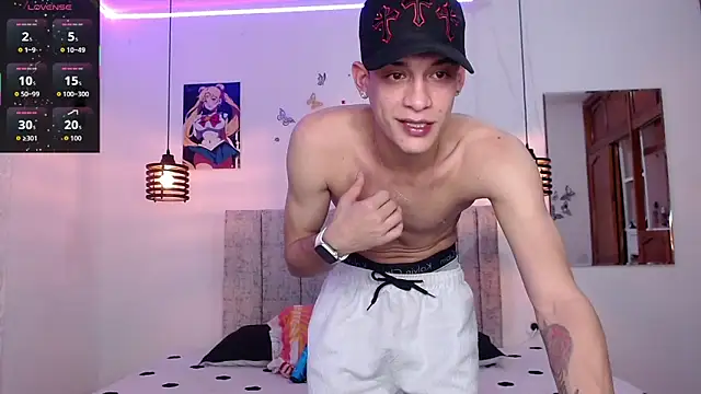 Snapshot of Ethanho0t chatting on March 2026 06:30:01 AM Ethanho0t online show from March 2026 06:30:01 AM