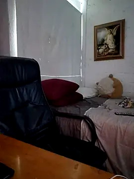 Snapshot of Tonalicius42 chatting on October 2025 09:37:01 PM Tonalicius42 online show from October 2025 09:37:01 PM