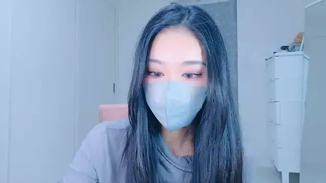 Snapshot of ramuchan_desu chatting on December 2025 02:17:02 AM ramuchan desu online show from December 2025 02:17:02 AM