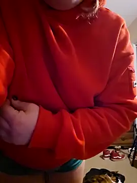 Snapshot of nuttiebuddy1 chatting on October 2025 04:21:01 AM nuttiebuddy1 online show from October 2025 04:21:01 AM