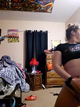 Snapshot of nuttiebuddy1 chatting on November 2025 12:21:01 AM nuttiebuddy1 online show from November 2025 12:21:01 AM