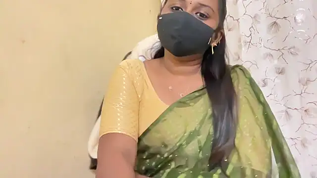 Pavani-Sexy online show from April 2026 05:32:02 PM