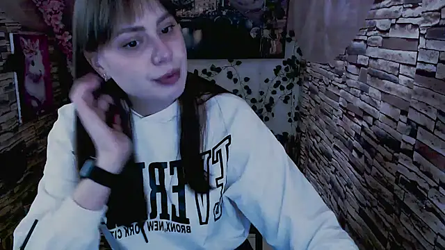 Amanda Bright  online show from October 2025 08:34:02 AM