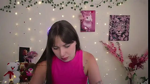 Amanda Bright  online show from June 2026 09:26:01 AM
