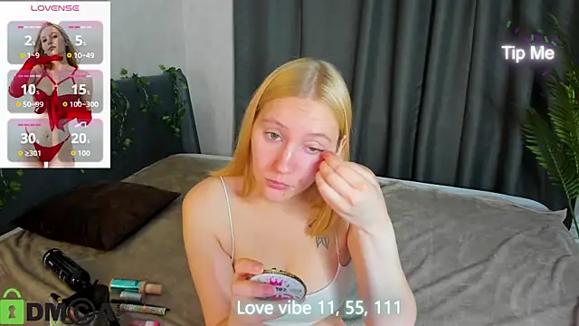 Anna Chelsea online show from October 2025 01:03:01 AM