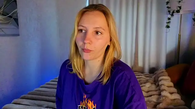 Anna Chelsea online show from May 2026 01:03:02 AM