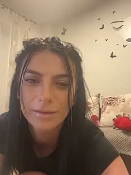 Snapshot of KinkyAmelie chatting on October 2025 10:10:02 PM KinkyAmelie online show from October 2025 10:10:02 PM