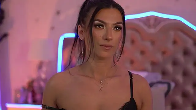 KinkyAmelie online show from February 2026 06:17:02 PM