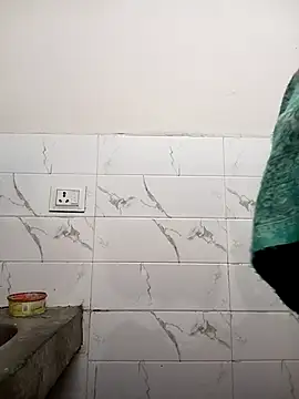 Snapshot of Trisha_71 chatting on November 2025 03:23:02 PM Trisha 71 online show from November 2025 03:23:02 PM