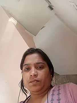 Snapshot of Trisha_71 chatting on November 2025 07:30:01 AM Trisha 71 online show from November 2025 07:30:01 AM