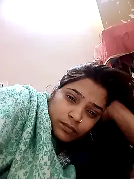 Snapshot of Trisha_71 chatting on December 2025 07:14:02 AM Trisha 71 online show from December 2025 07:14:02 AM