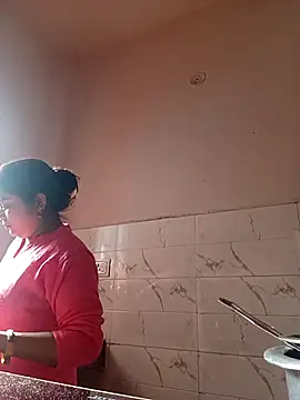 Snapshot of Trisha_71 chatting on December 2025 07:26:01 AM Trisha 71 online show from December 2025 07:26:01 AM