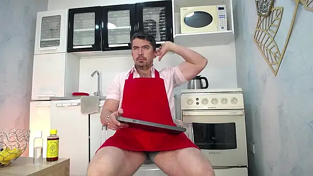 Snapshot of JuanKFit_45 chatting on November 2025 01:43:03 PM JuanKFit 45 online show from November 2025 01:43:03 PM