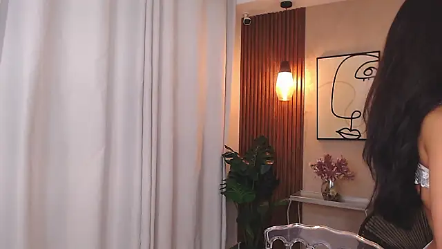 Snapshot of Lia_Mar_ chatting on February 2026 06:23:01 PM Lia Mar online show from February 2026 06:23:01 PM