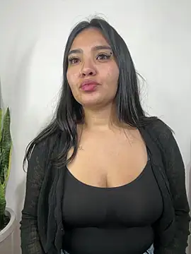 meli  brown online show from April 2026 10:37:02 PM