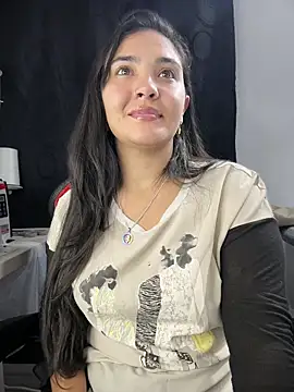 meli  brown online show from June 2026 11:42:01 PM