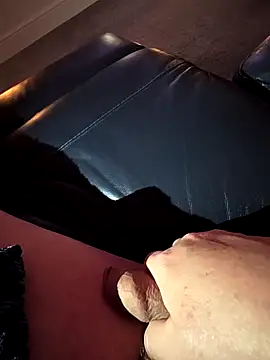 Oorse1966 online show from February 2026 09:59:02 PM