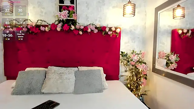 SarahEscobarr online show from September 2025 03:54:01 AM