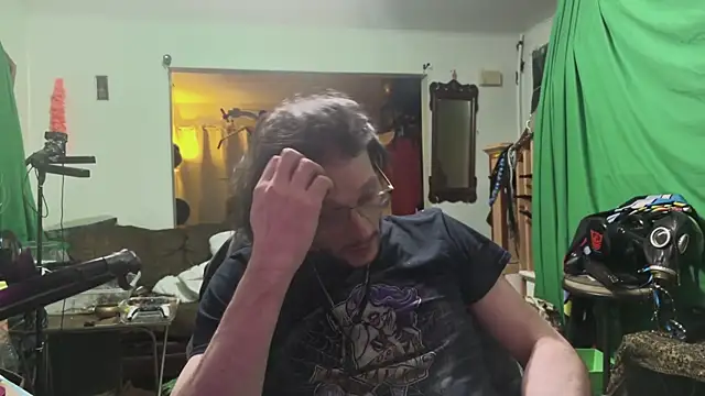 MasterDaddyCool online show from March 2026 09:05:01 AM