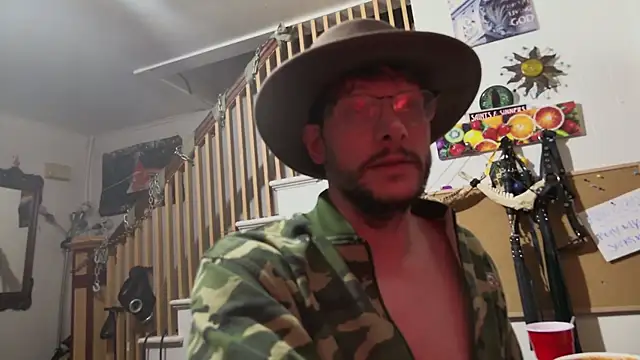 MasterDaddyCool online show from May 2026 12:26:02 AM