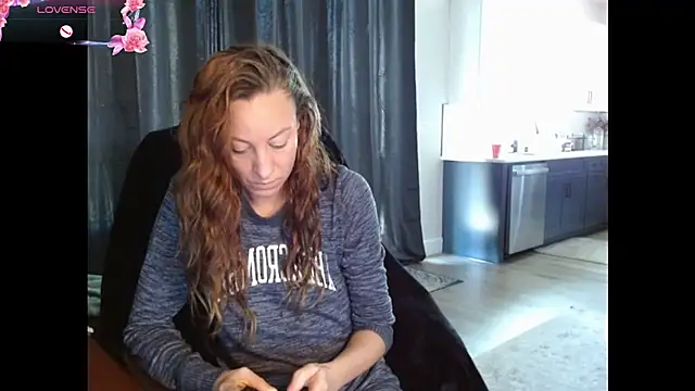 Snapshot of AnneNay chatting on March 2026 07:22:02 PM AnneNay online show from March 2026 07:22:02 PM