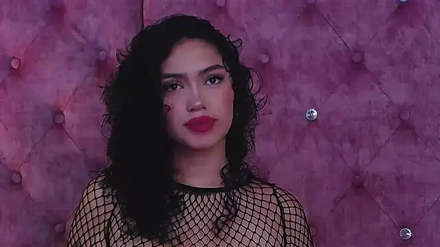 MaddisonBelucci online show from September 2025 08:31:02 PM