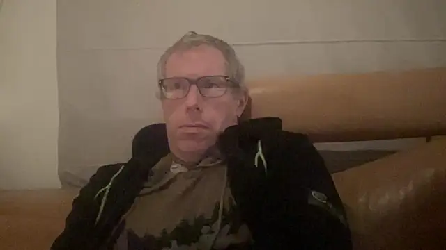 Snapshot of choupipat1 chatting on November 2025 08:20:01 PM choupipat1 online show from November 2025 08:20:01 PM