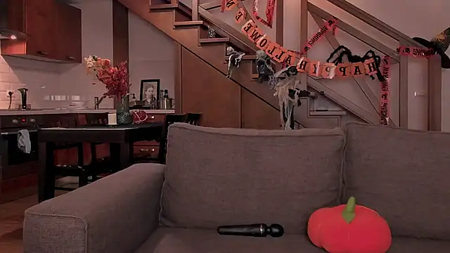 VanillaLivitski online show from October 2025 01:35:02 PM