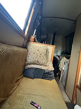 ladyboatlady online show from November 2025 07:33:02 AM